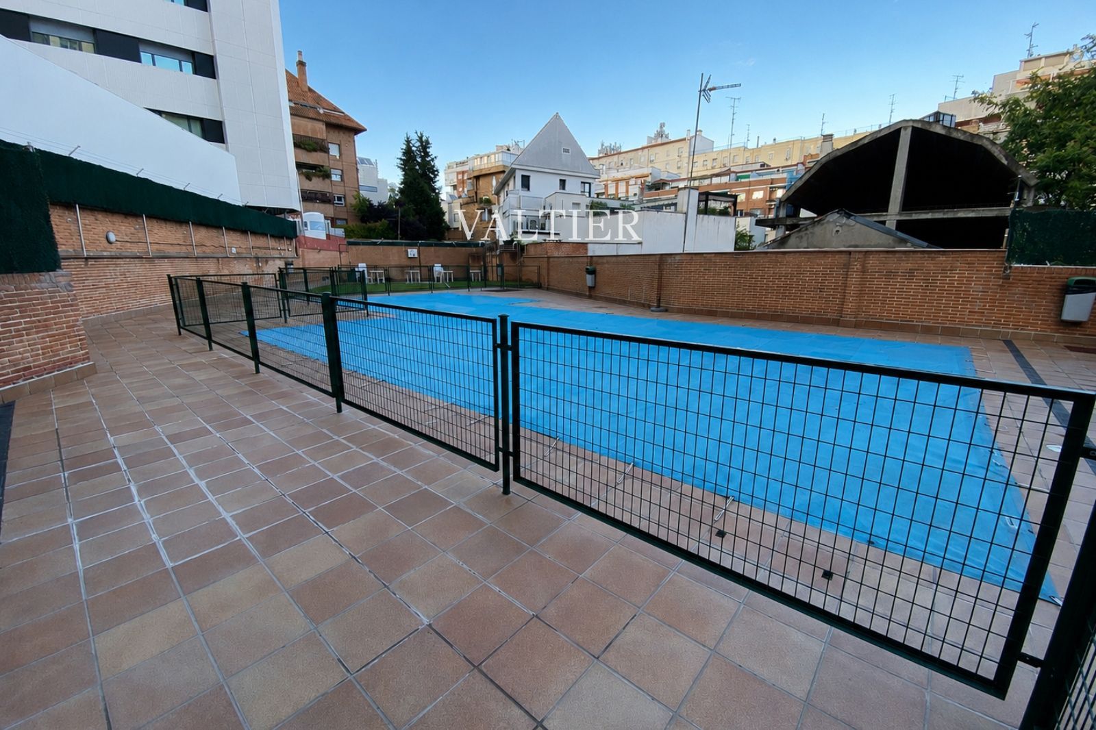 Piso en Alquiler en la Avenida de Alberto Alcocer, Nueva España, Madrid - Foto 1