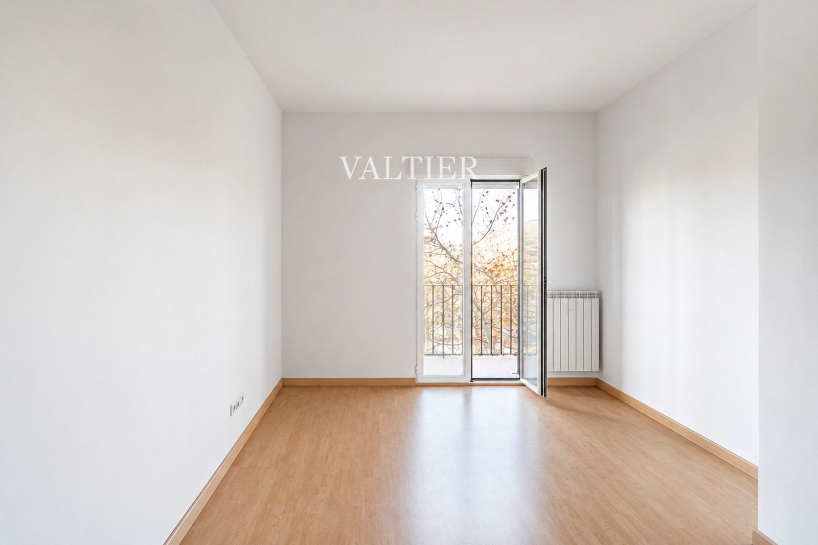 Piso reformado en venta con terraza en el Barrio de Salamanca, Madrid - Foto 4