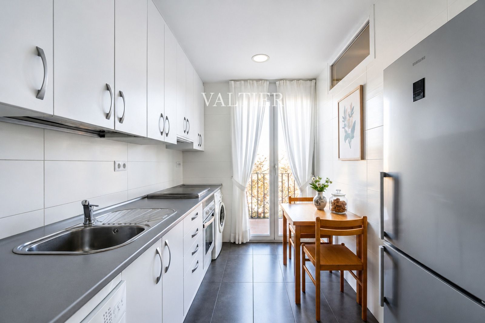 Piso reformado en venta con terraza en el Barrio de Salamanca, Madrid - Foto 15