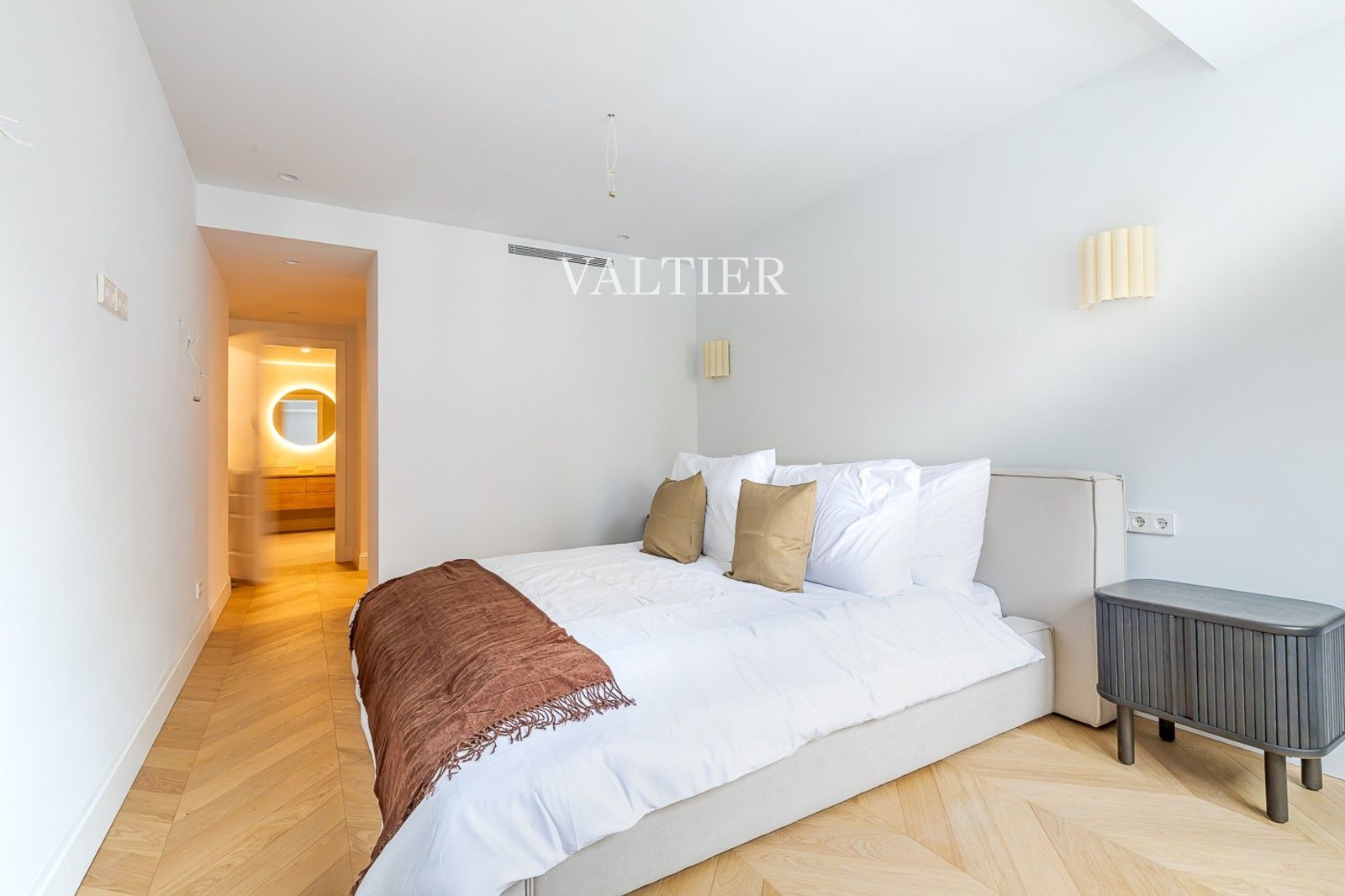 Exclusiva propiedad en venta en Paseo del General Martinez Campos, Almagro, Madrid - Foto 16
