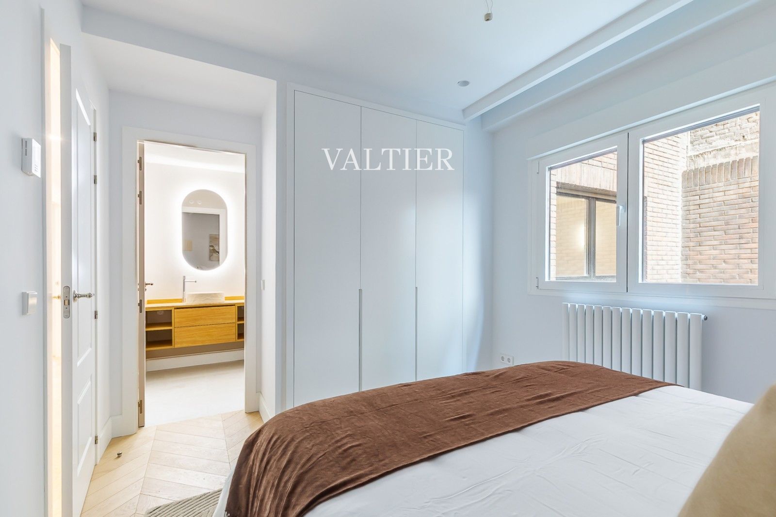 Exclusiva propiedad en venta en Paseo del General Martinez Campos, Almagro, Madrid - Foto 17