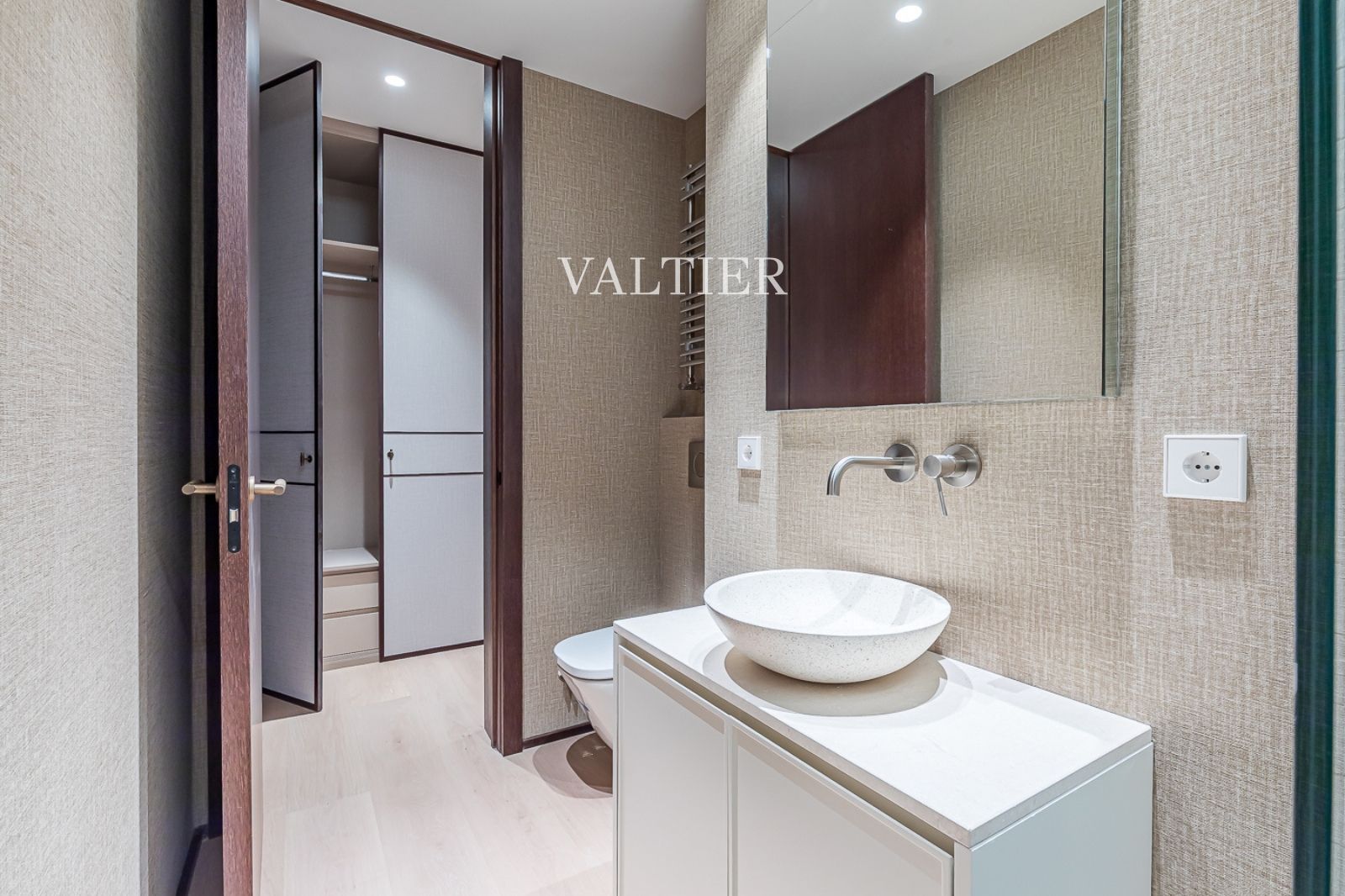 Elegante vivienda en proceso de reforma en Calle O'Donnell, Goya, Madrid - Foto 37