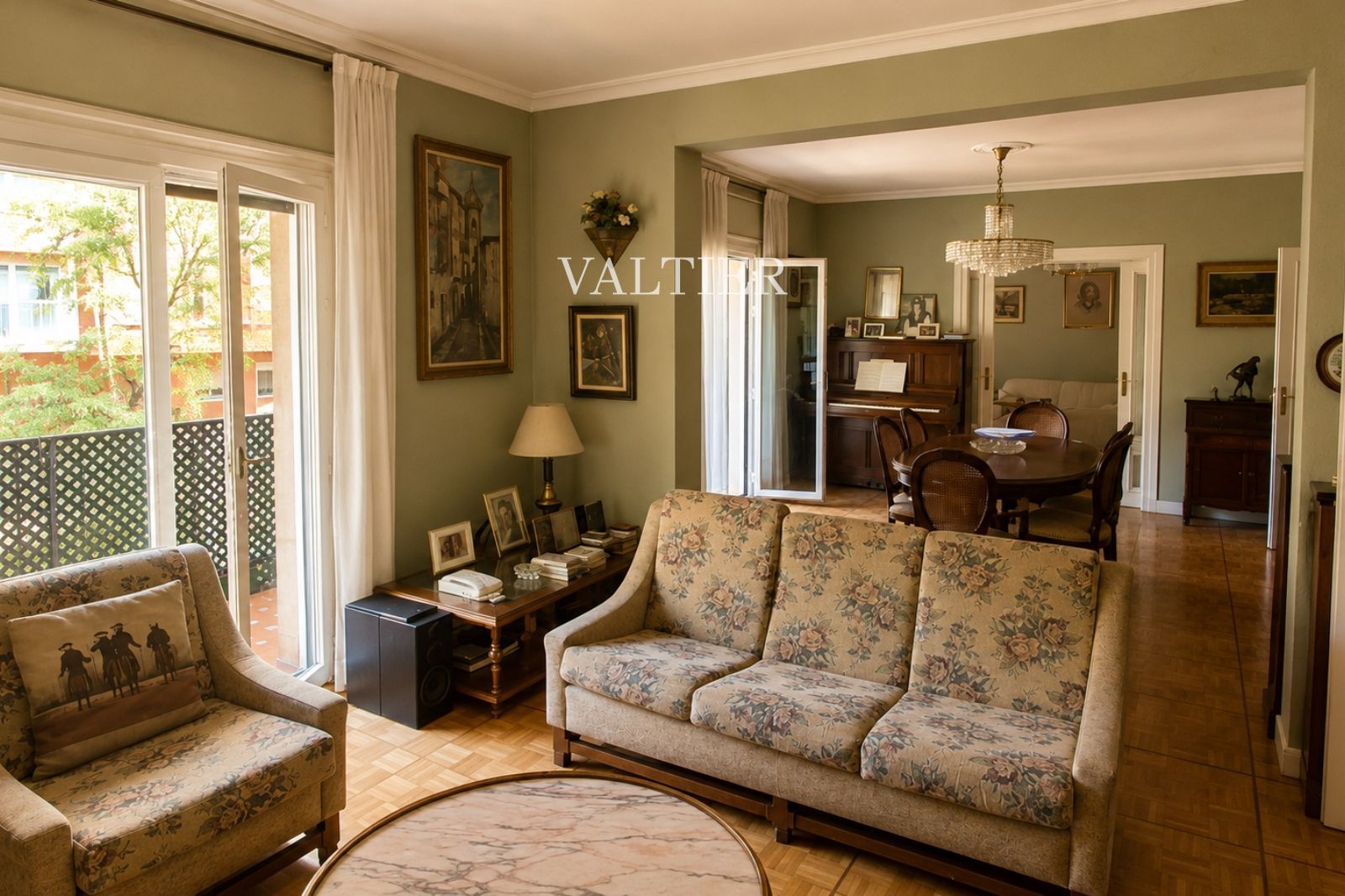 Piso exterior en venta para reformar en Paseo de la Habana, Madrid - Foto 5