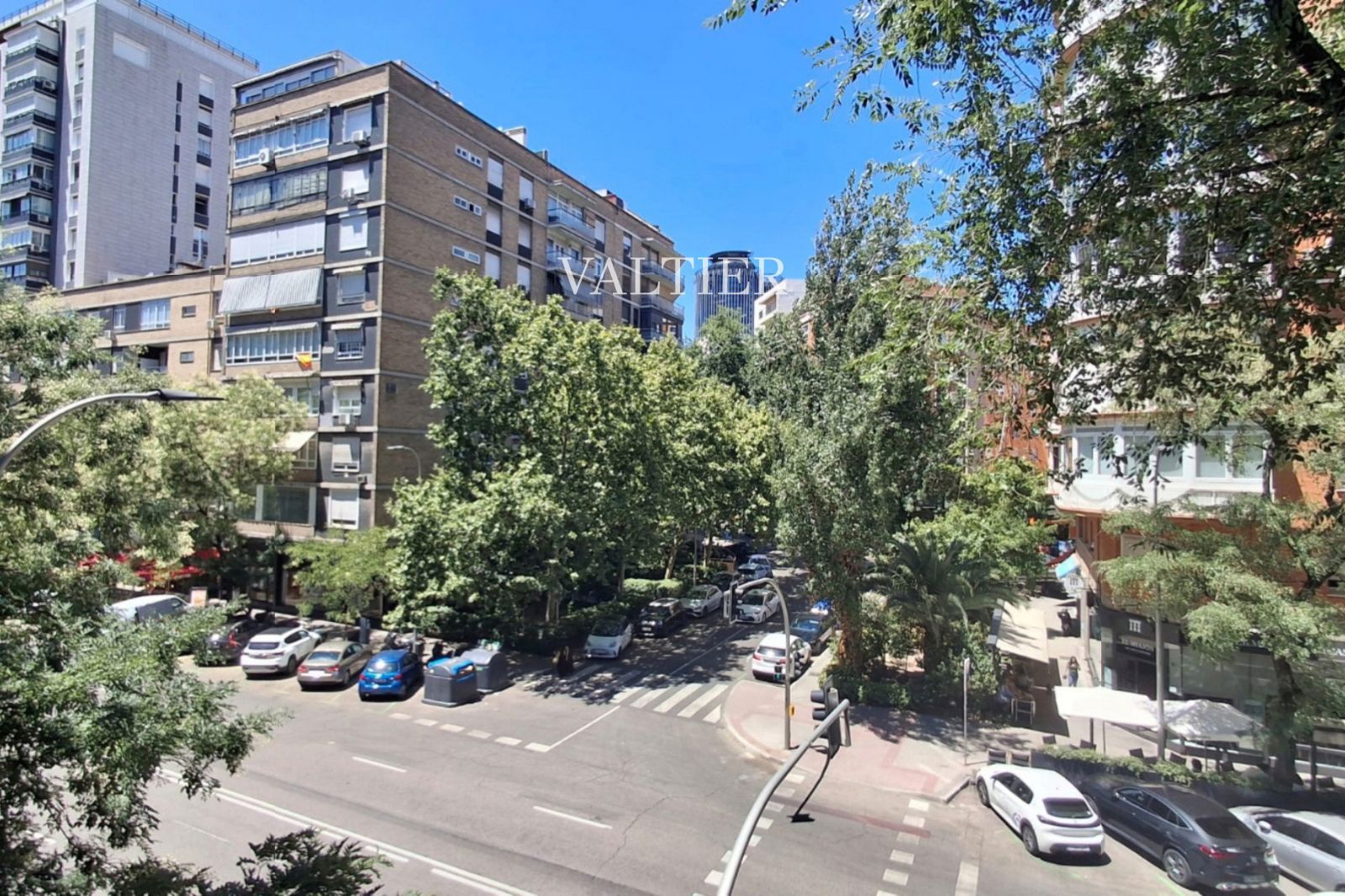 Piso exterior en venta para reformar en Paseo de la Habana, Madrid - Foto 25
