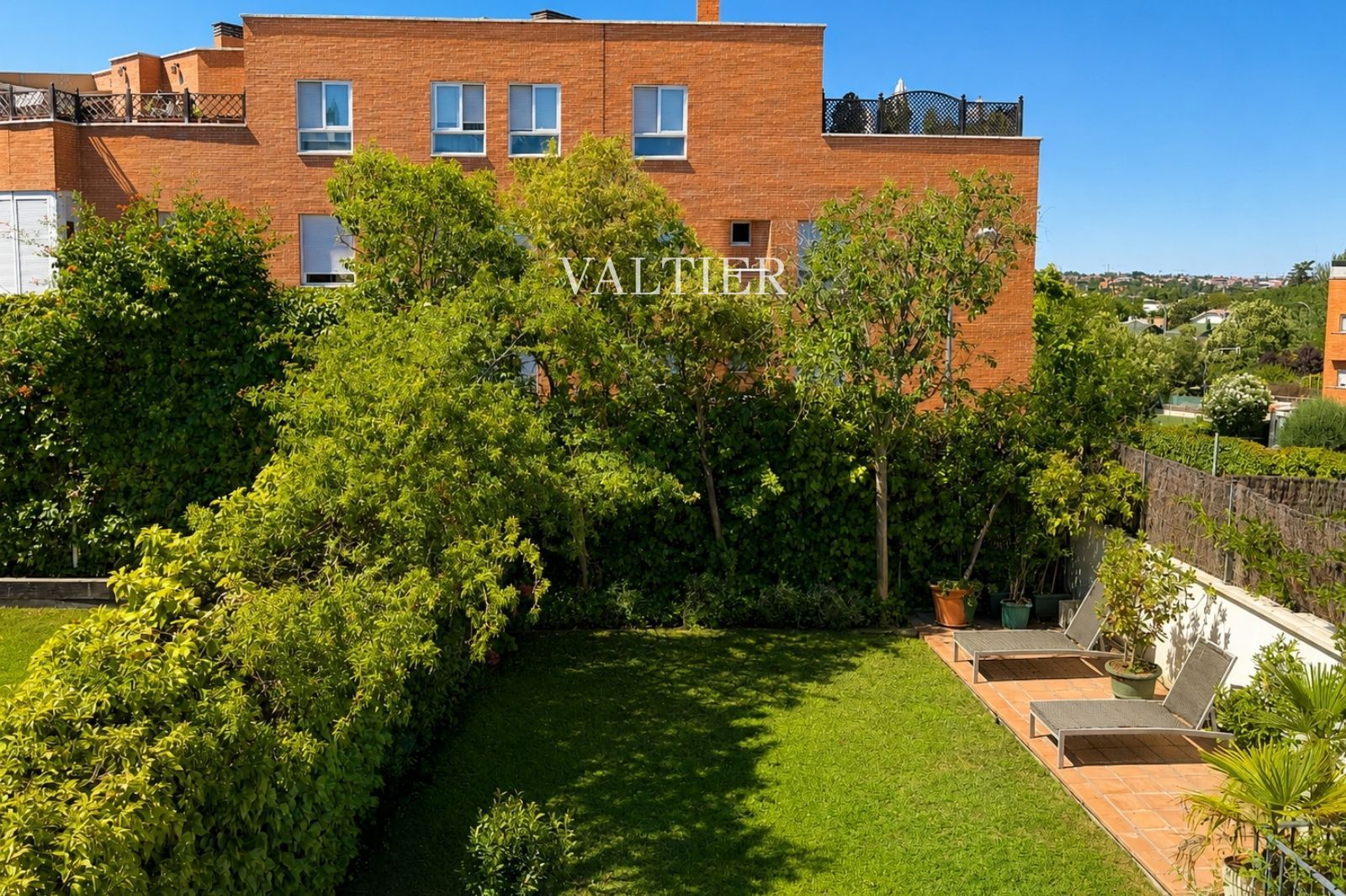 Chalet adosado con piscina y jardínen venta en Aravaca, Madrid - Foto 18
