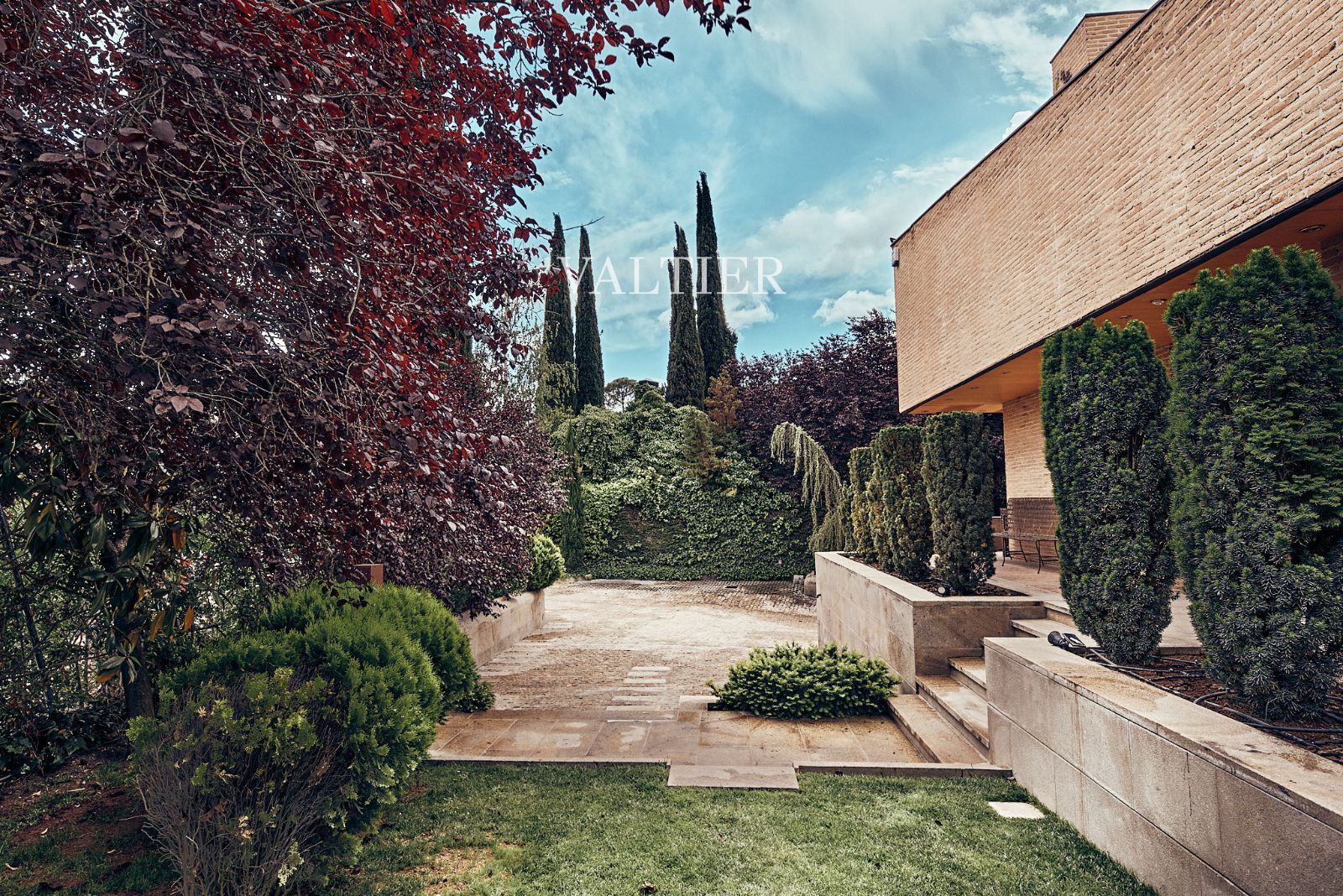 Chalet independiente en venta con piscina y gran parcela en Pozuelo de Alarcón, Madrid - Foto 7