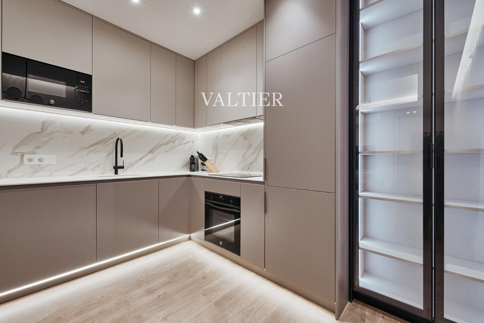 Piso reformado en venta en Calle Velázquez, Barrio de Salamanca, Madrid - Foto 9