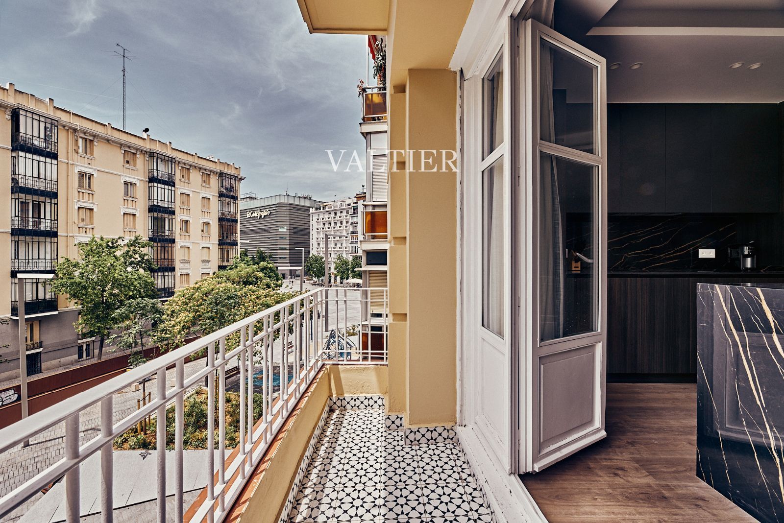 Exclusiva propiedad exterior en venta con terraza en Goya, Barrio Salamanca, Madrid - Foto 1