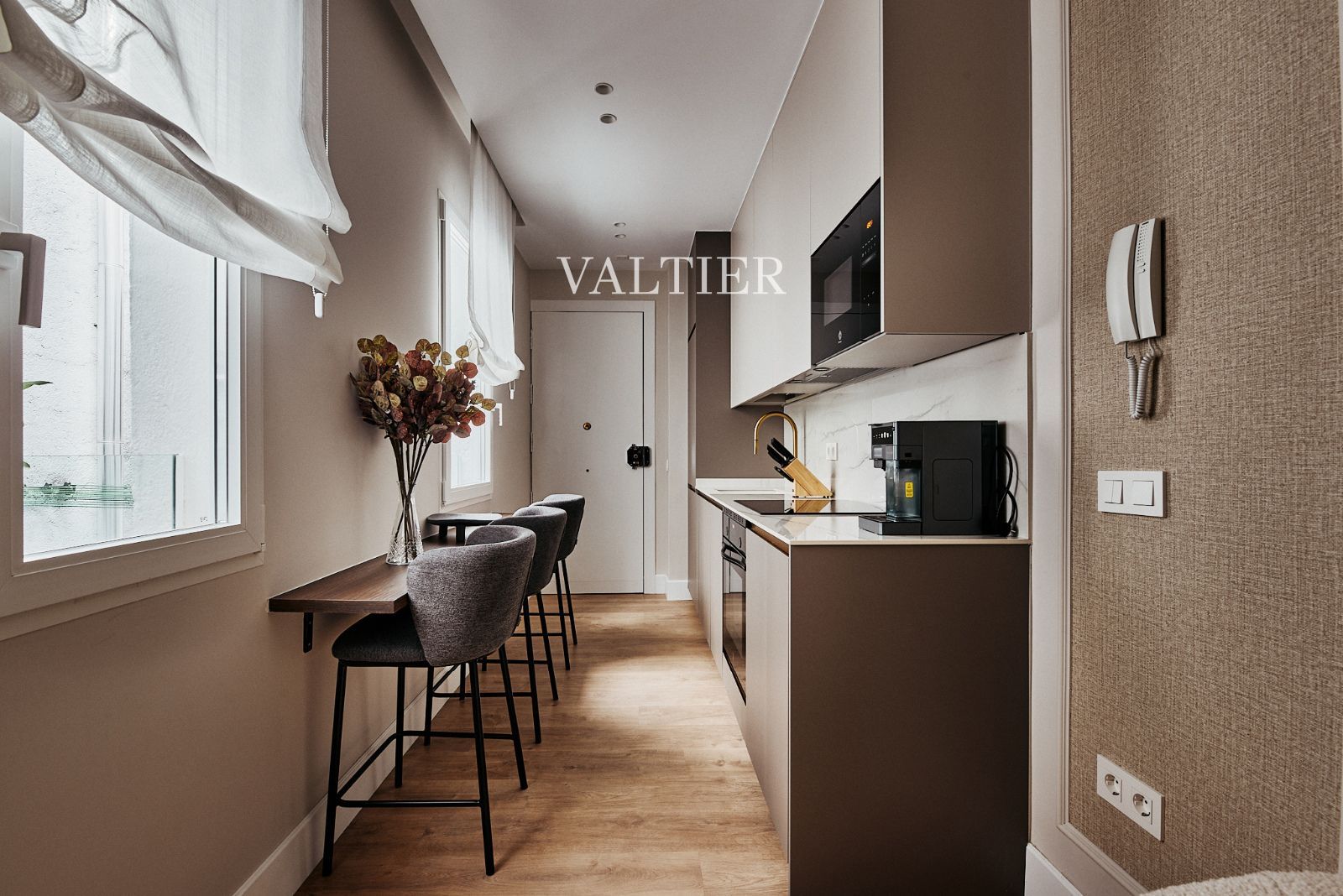 Piso reformado con balcón en venta en Fuente del Berro, Barrio Salamanca, Madrid - Foto 4