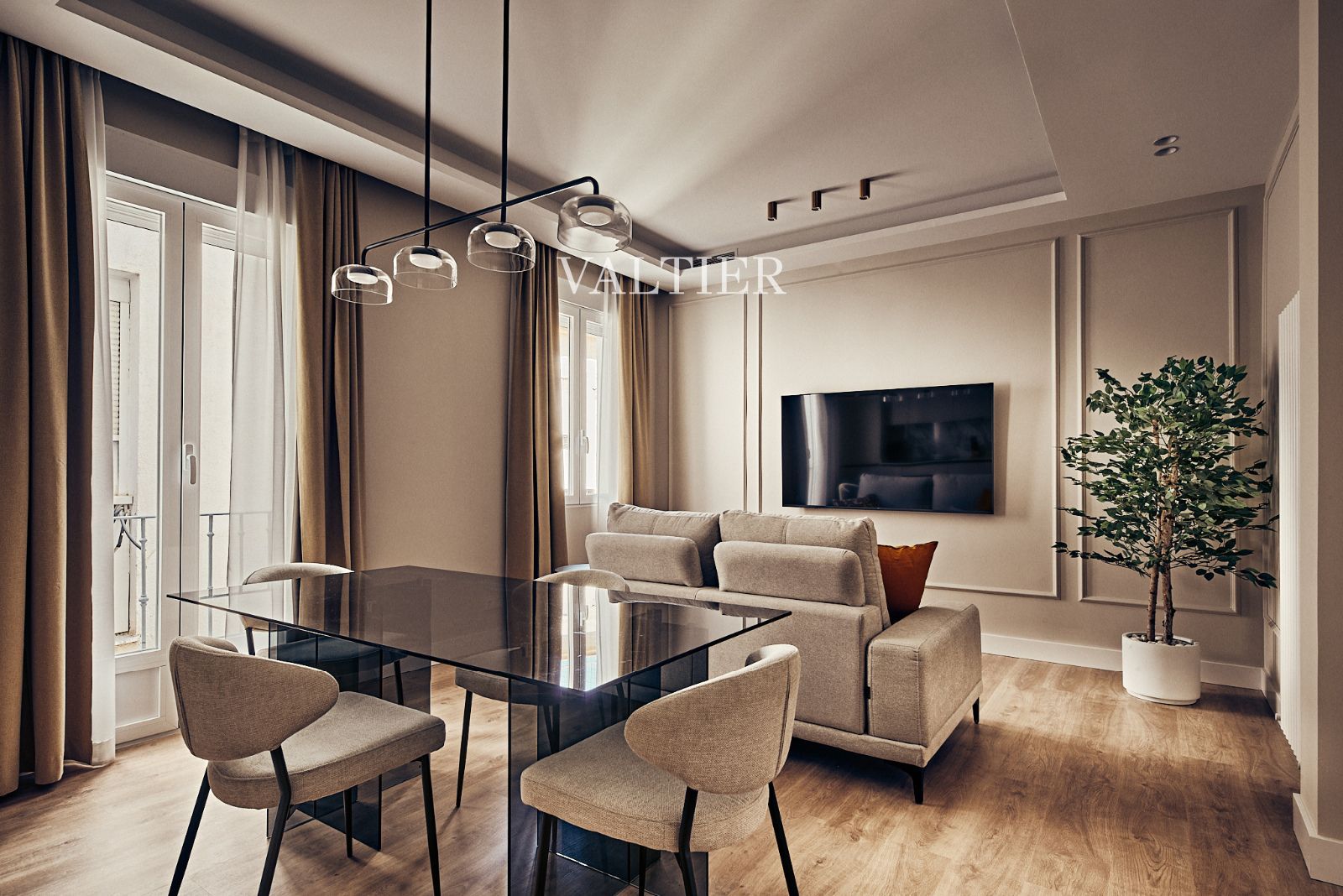 Piso en venta junto al Parque del Retiro en Ibiza, Retiro, Madrid - Foto 1