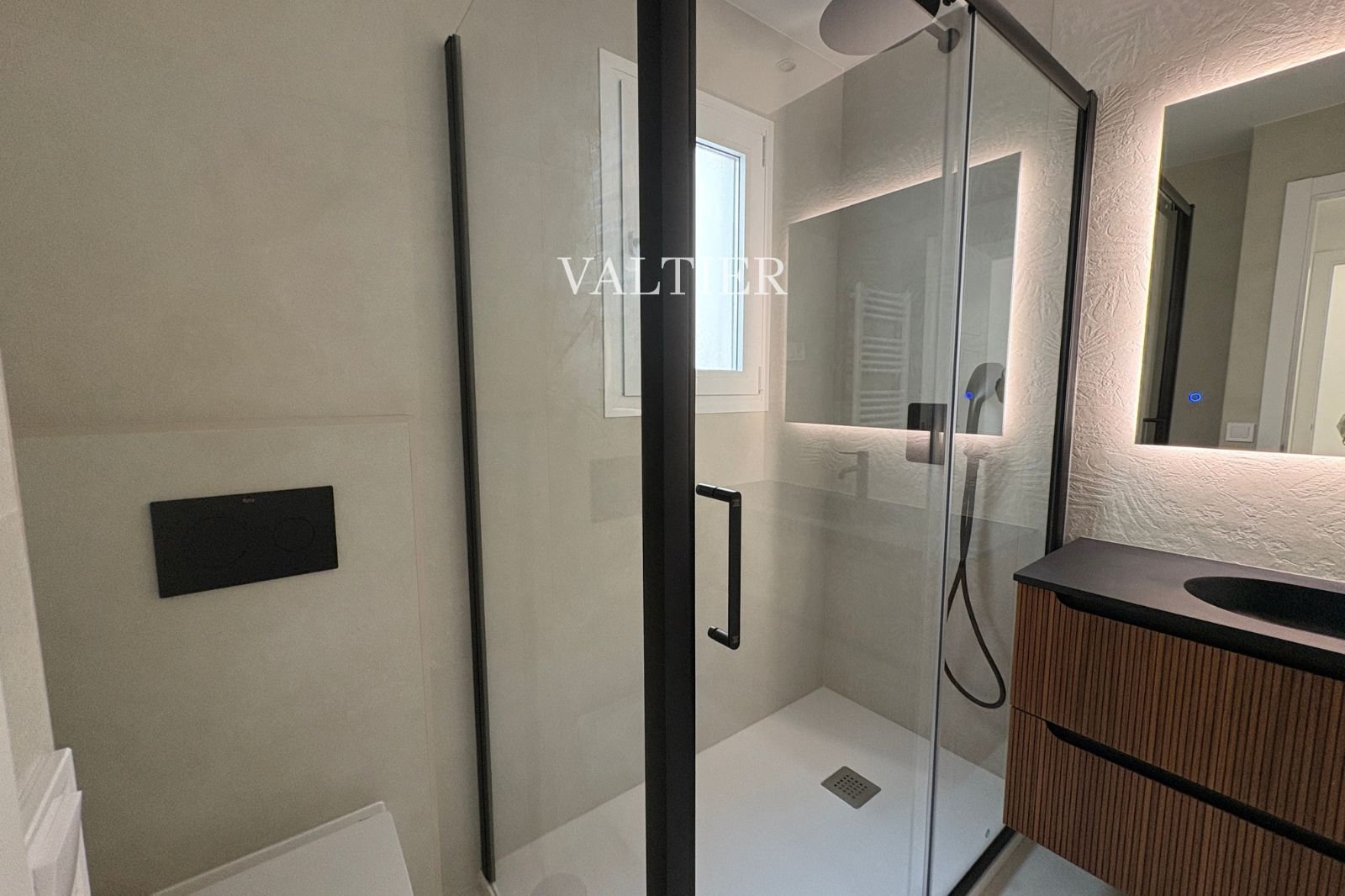 Exclusiva vivienda reformada de 3 dormitorios en Ibiza, Madrid - Foto 14