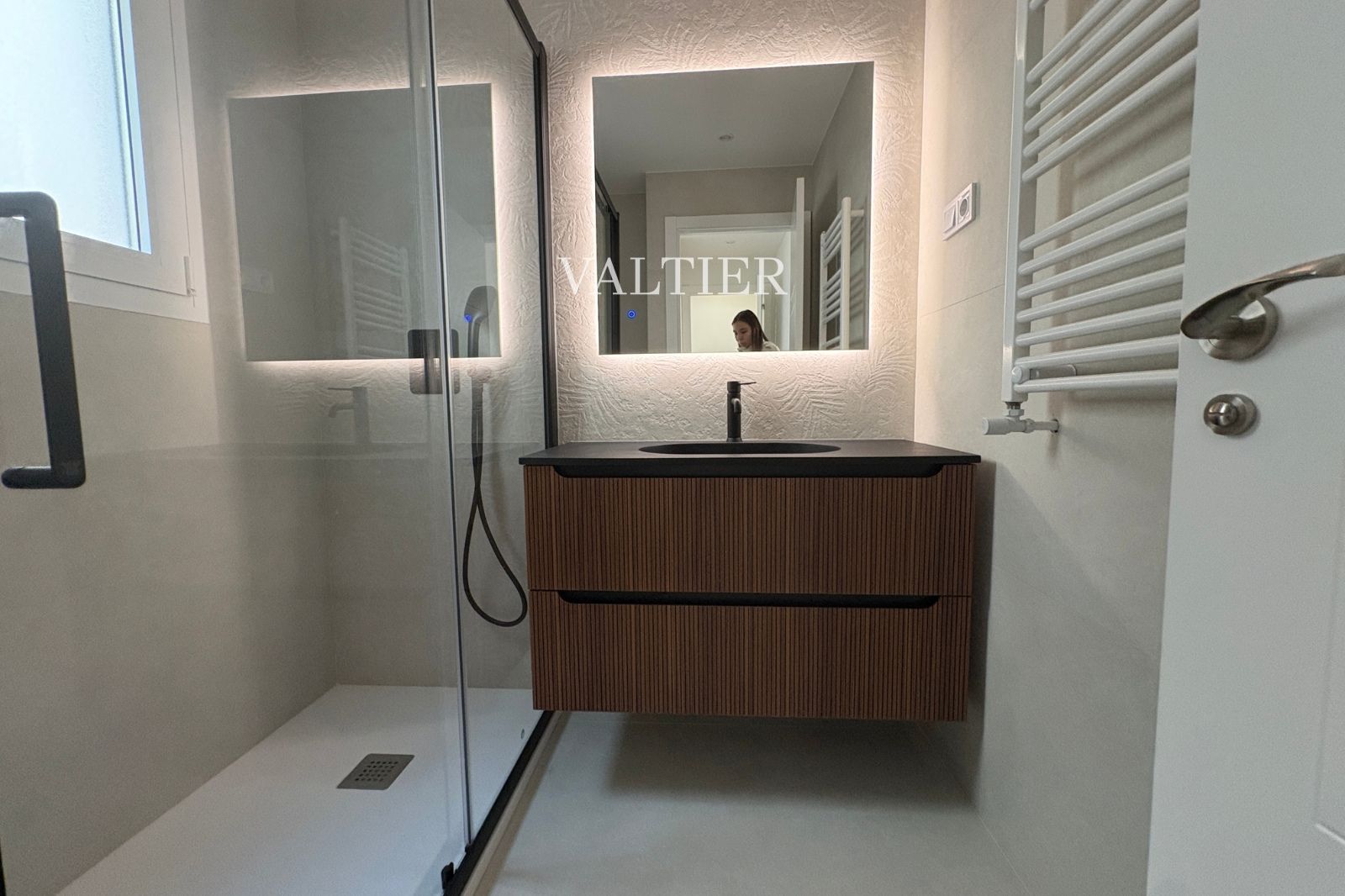 Exclusiva vivienda reformada de 3 dormitorios en Ibiza, Madrid - Foto 15