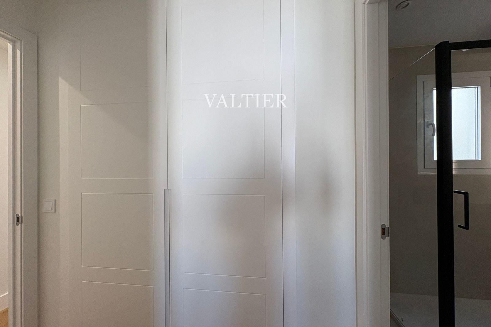 Exclusiva vivienda reformada de 3 dormitorios en Ibiza, Madrid - Foto 16