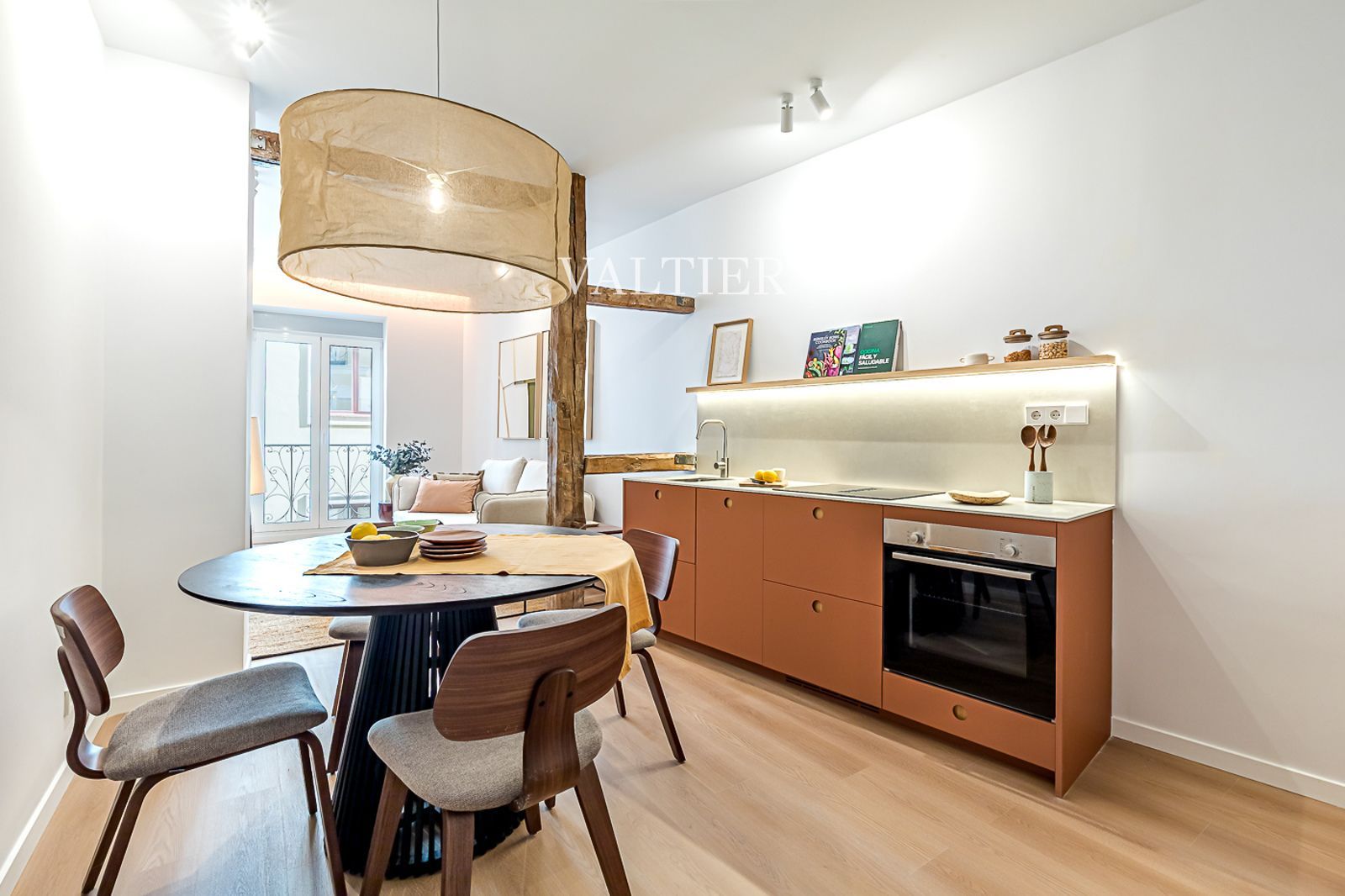 Una casa contemporánea entre las calles de Justicia - Foto 4