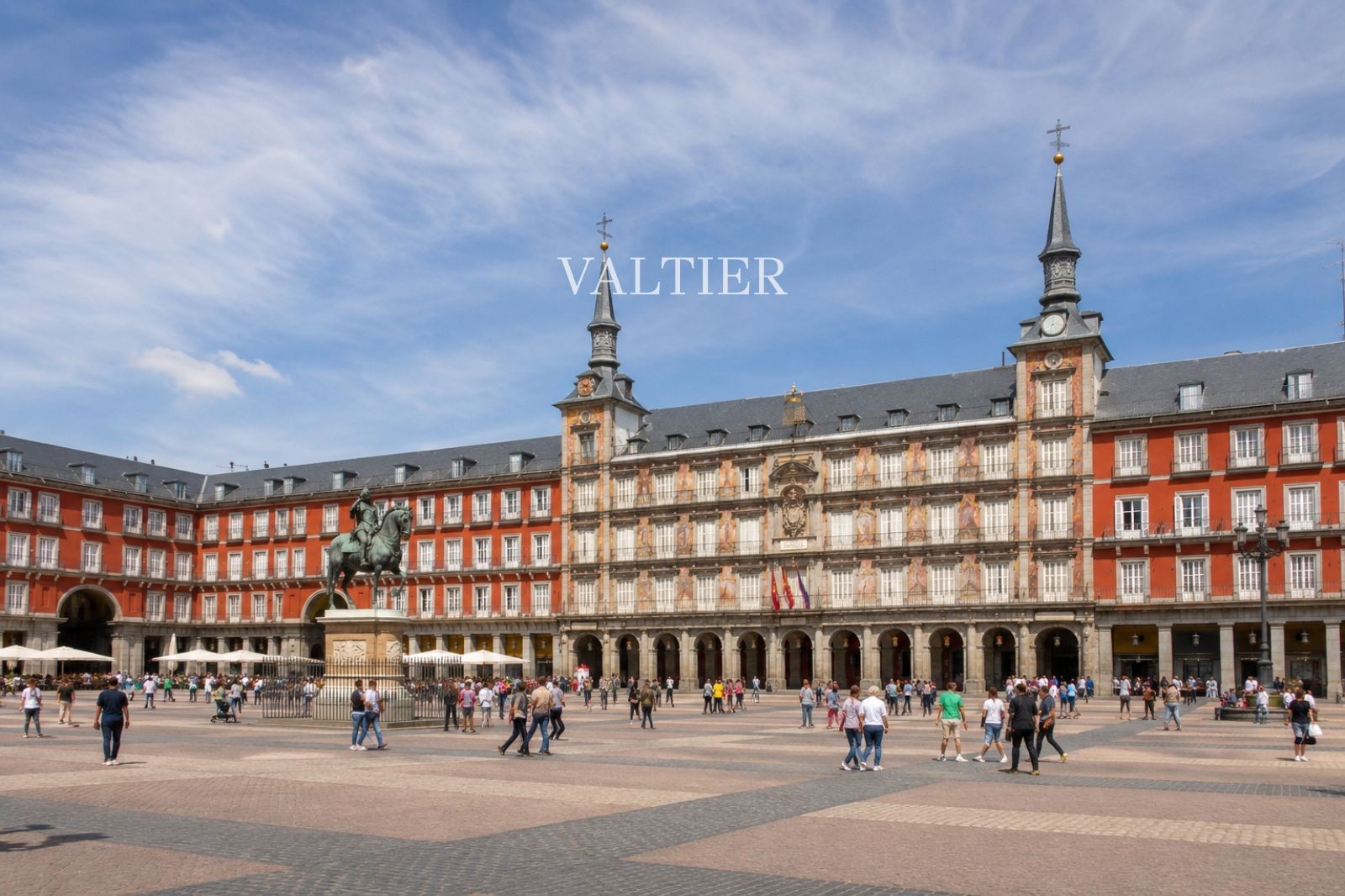 Tres balcones sobre la vida de Malasaña - Foto 10