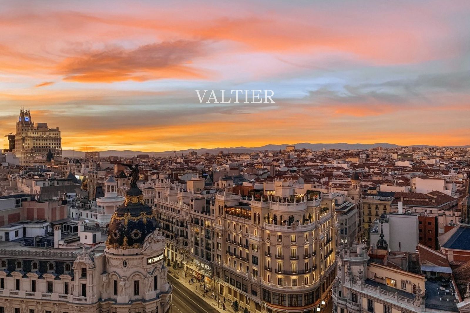 Madera y luz en el corazón de Malasaña - Foto 19