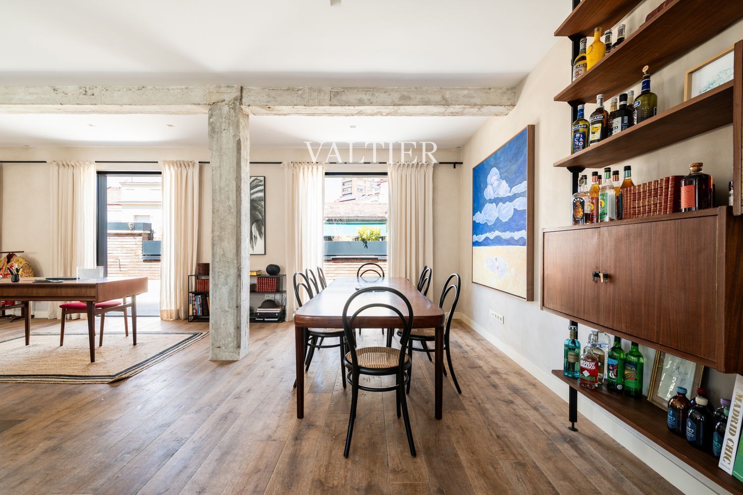 Hormigón, madera y una gran terraza en Lista, Madrid - Foto 4