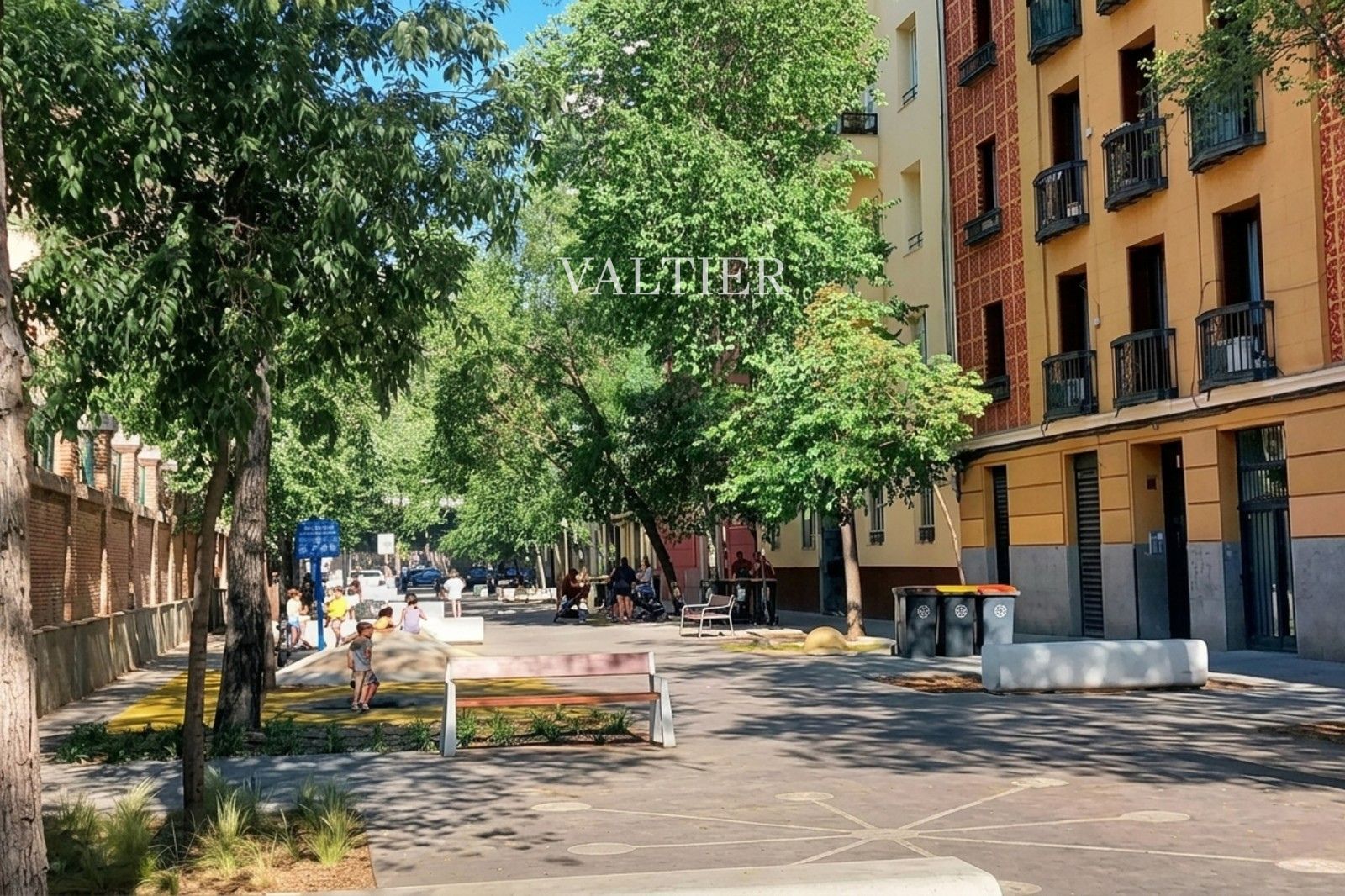 Pequeña escala, vida urbana junto a Atocha, Madrid - Foto 22