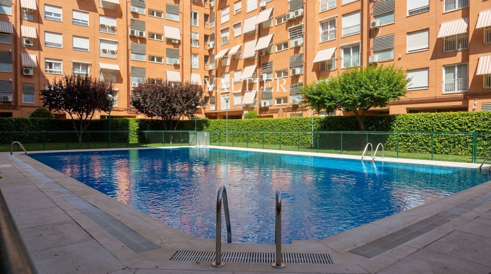Piso en Alquiler en la Calle Játiva, Adelfas, Madrid - Foto 1