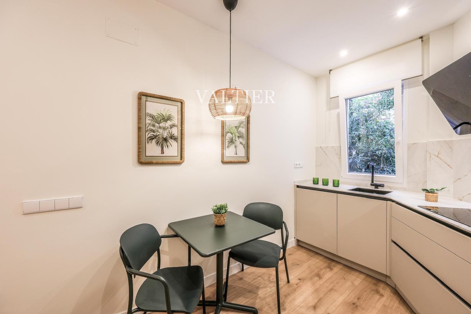 Una escala íntima en el Barrio de Salamanca, Madrid - Foto 6