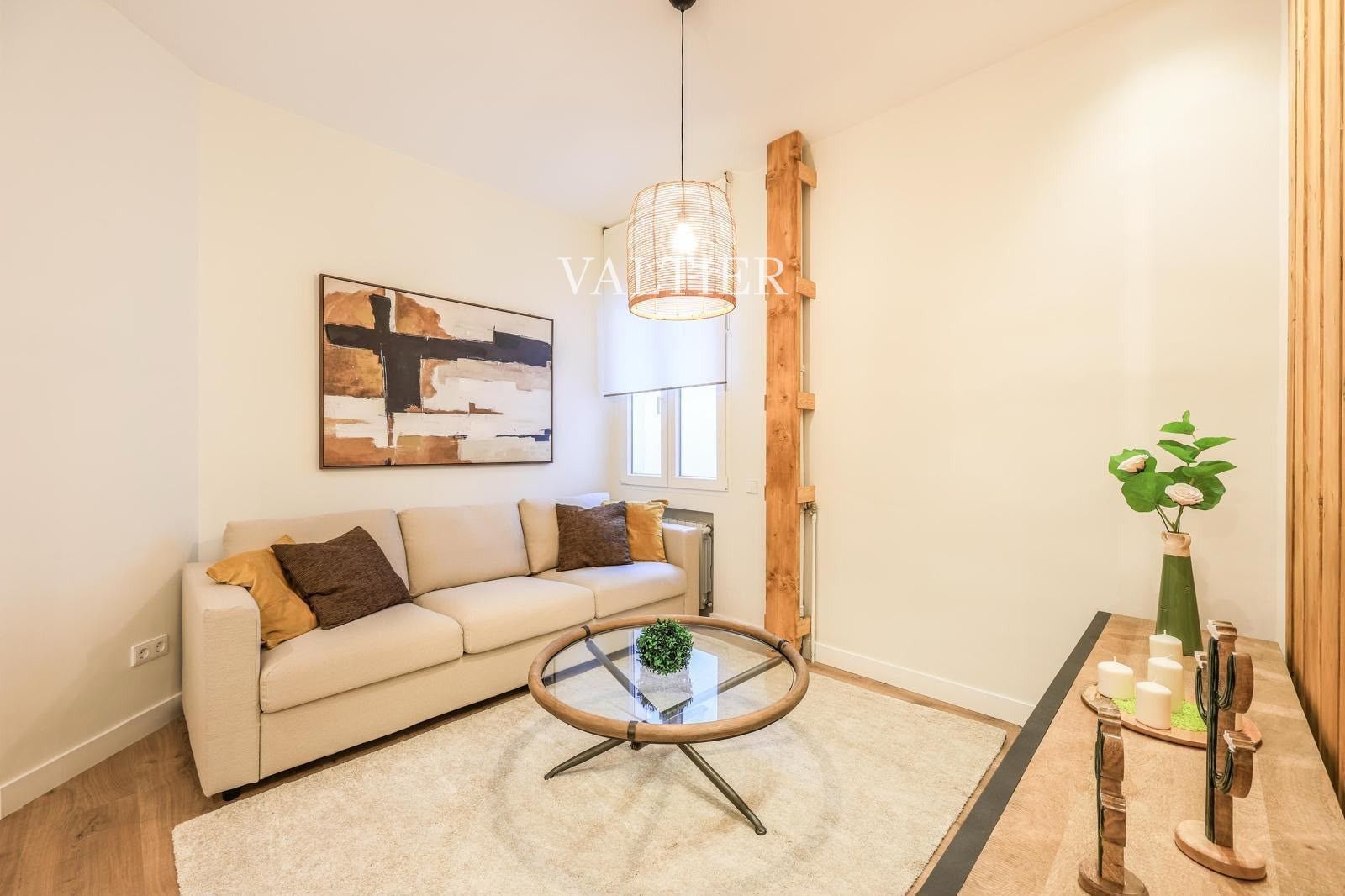 Una escala íntima en el Barrio de Salamanca, Madrid - Foto 2