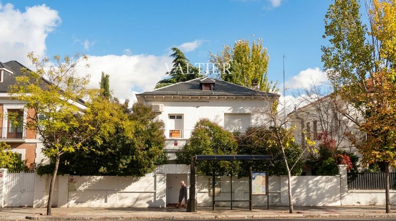 Chalet Independiente en venta Madrid. Ref: 6988. VALTIER | Real Estate