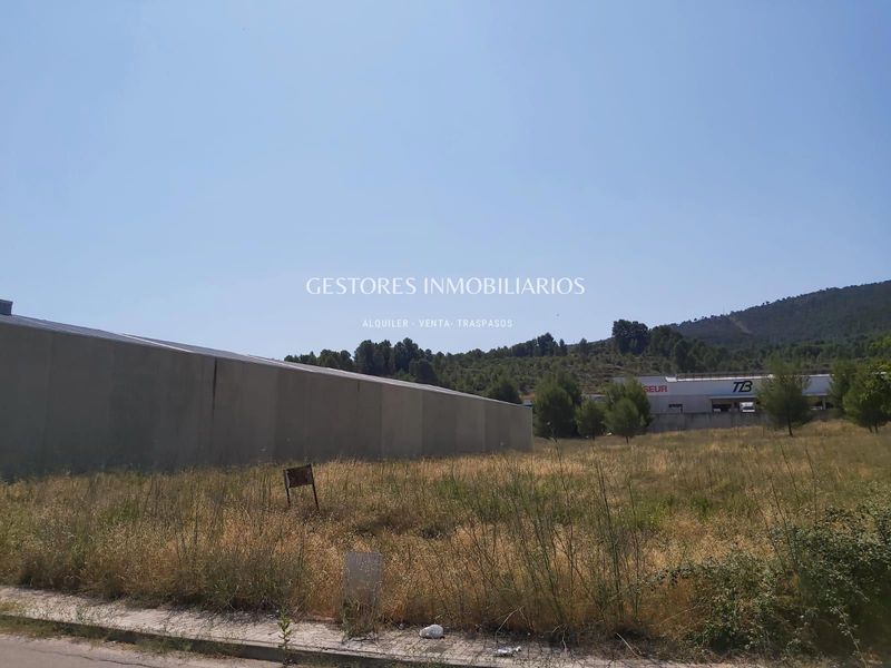 Parcela en venta Alcoi/Alcoy, Alicante. Ref: 2034. Gestores Inmobiliarios