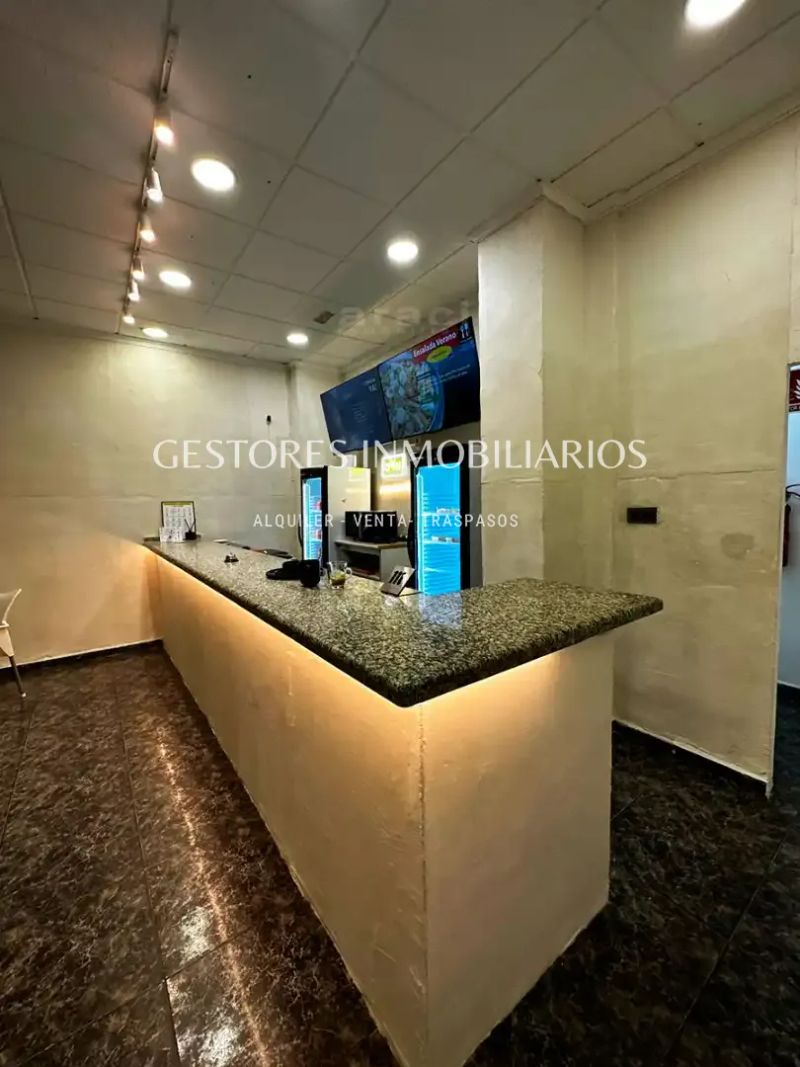 Local Comercial en venta y traspaso Alcoi/Alcoy, Alicante. Ref: 2148. Gestores Inmobiliarios