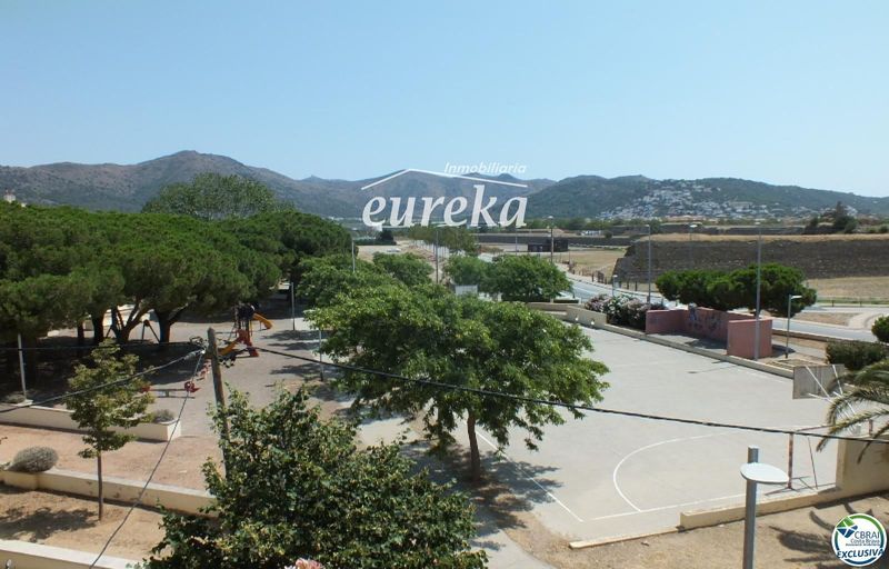 Pis en venda Roses, Girona. Ref: 1844. Agencia Eureka