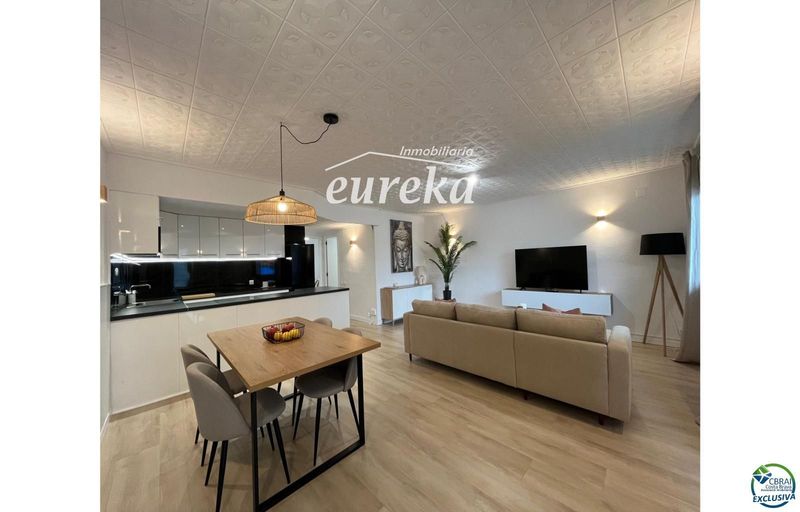 Pis en venda Empuriabrava, Girona. Ref: 2059. Agencia Eureka