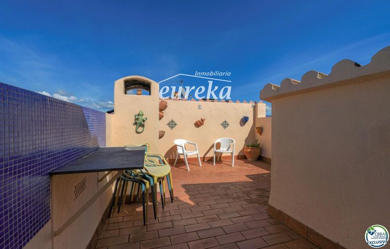 Pis en venda Empuriabrava, Girona. Ref: 2069. Agencia Eureka