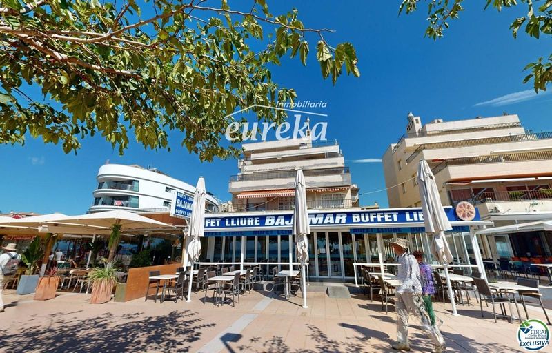 Pis en venda Roses, Girona. Ref: 2273. Agencia Eureka