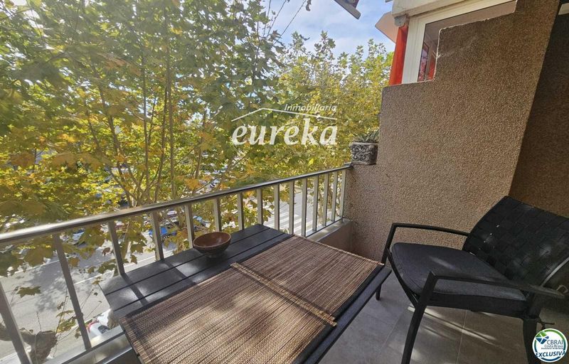 Pis en venda Empuriabrava, Girona. Ref: 2356. Agencia Eureka