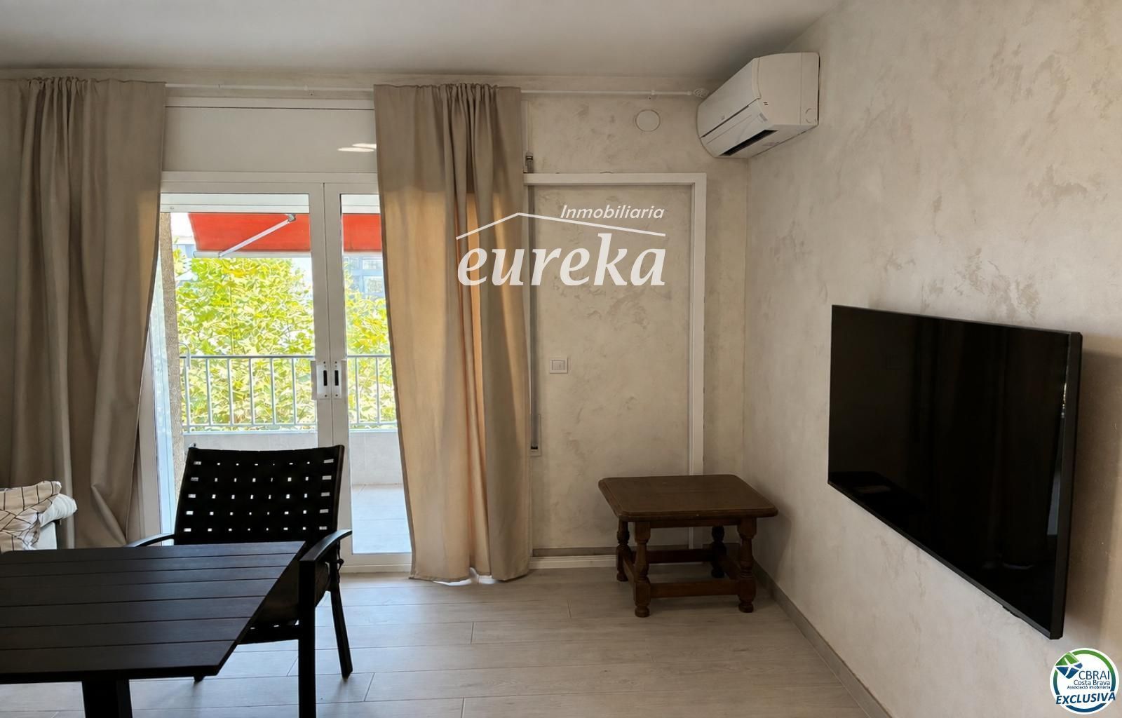 Helle Wohnung im Herzen von Empuriabrava