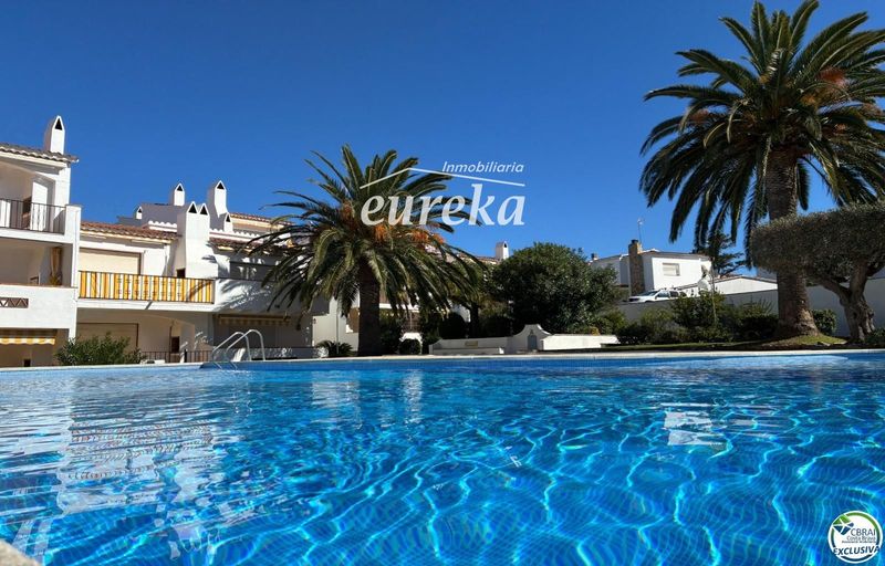 Pis en venda Roses, Girona. Ref: 2368. Agencia Eureka