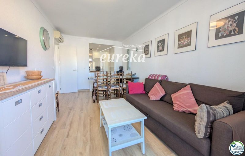 Piso en venta Empuriabrava, Girona. Ref: 2394. Agencia Eureka