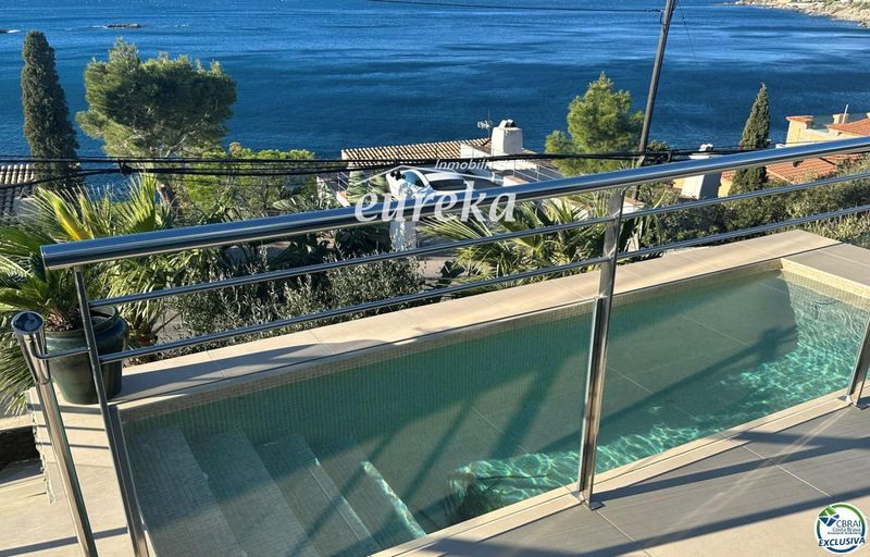 Maison de Ville en vente Roses, Girona. Ref: 2406. Agencia Eureka