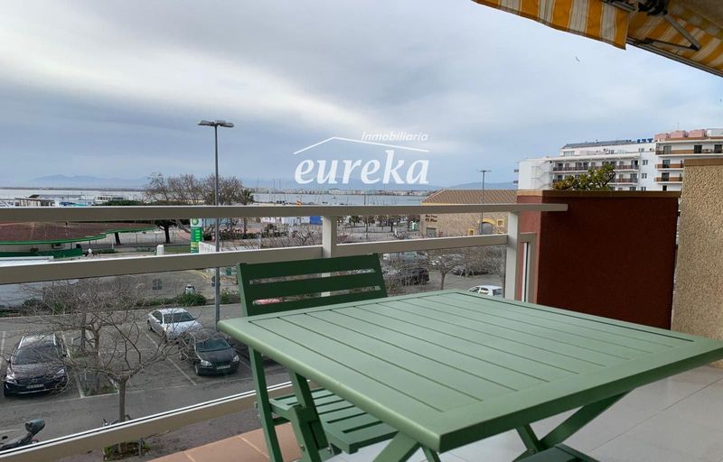 Piso en venta Roses, Girona. Ref: 2470. Agencia Eureka