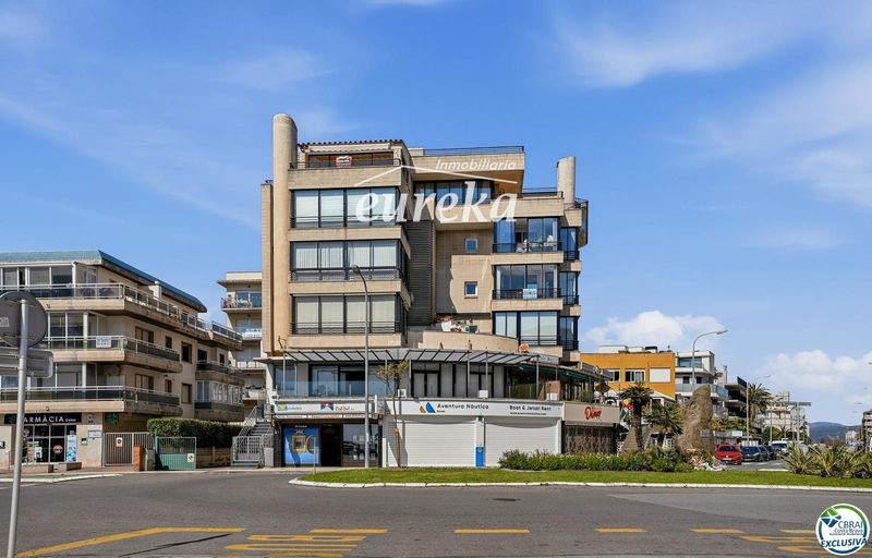 Piso en venta Roses, Girona. Ref: 2515. Agencia Eureka