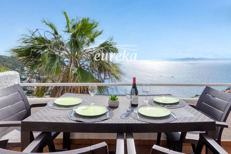 Chalet Independiente en venta Roses, Girona. Ref: 2525. Agencia Eureka