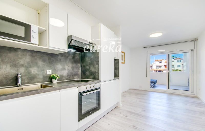 Appartement en vente Empuriabrava, Girona. Ref: 2568. Agencia Eureka