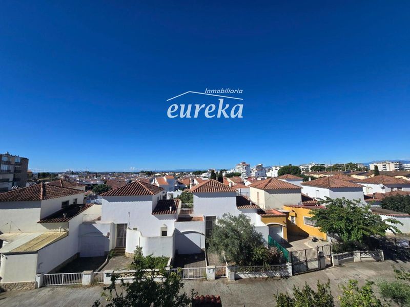 Pis en venda Roses, Girona. Ref: 2581. Agencia Eureka