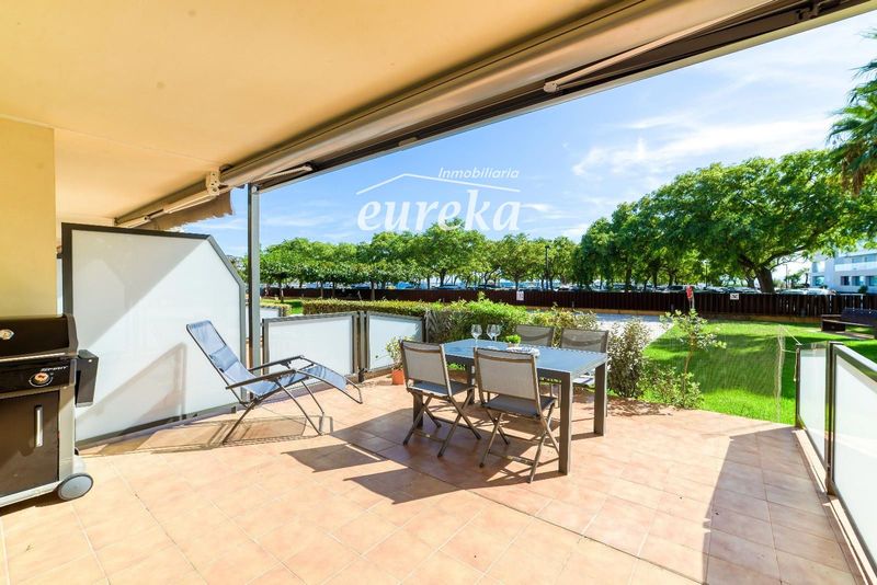 Flat for sale Roses, Girona. Ref: 2594. Agencia Eureka