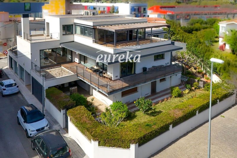 Freistehende Villa zu verkaufen Llançà, Girona. Ref: 2613. Agencia Eureka