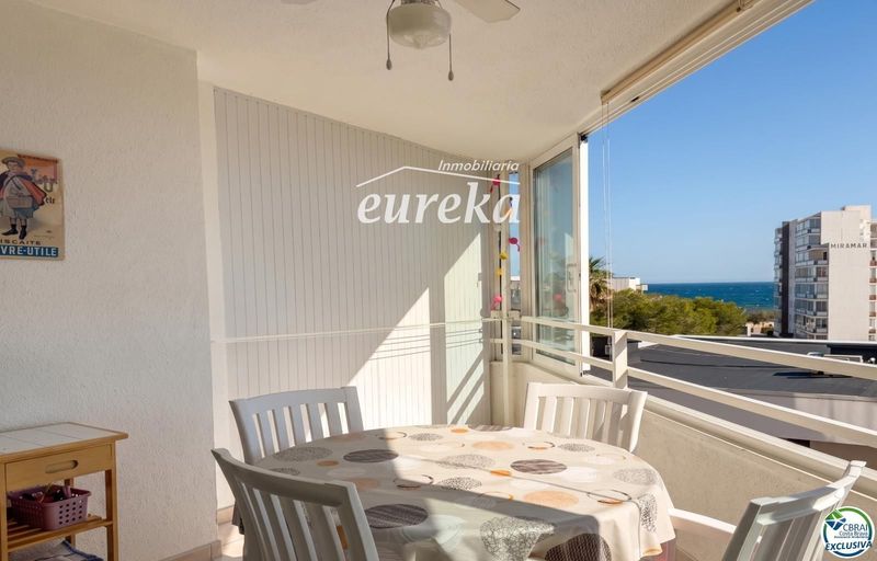 Flat for sale Roses, Girona. Ref: 2637. Agencia Eureka