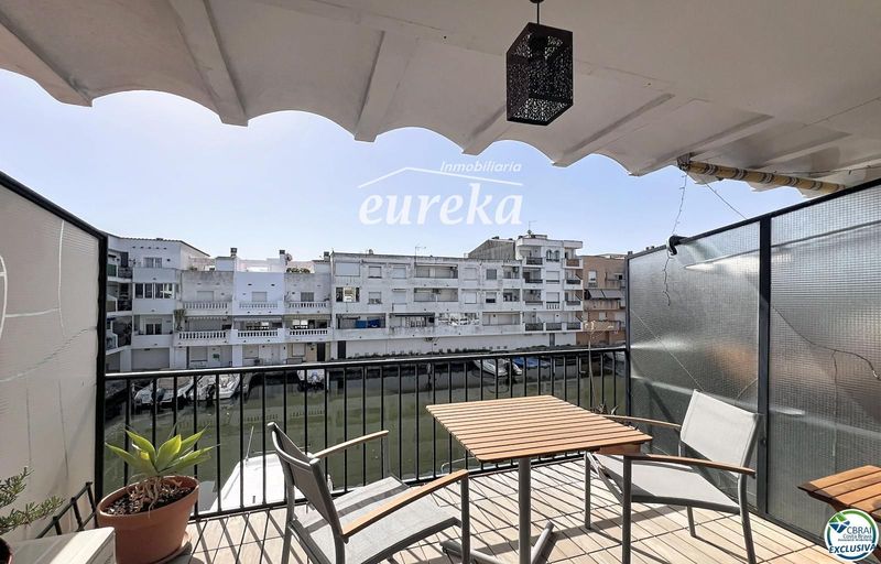 Flat for sale Empuriabrava, Girona. Ref: 2668. Agencia Eureka