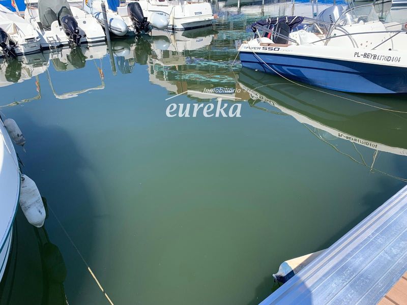 Amarratge en lloguer Roses, Girona. Ref: 2689. Agencia Eureka