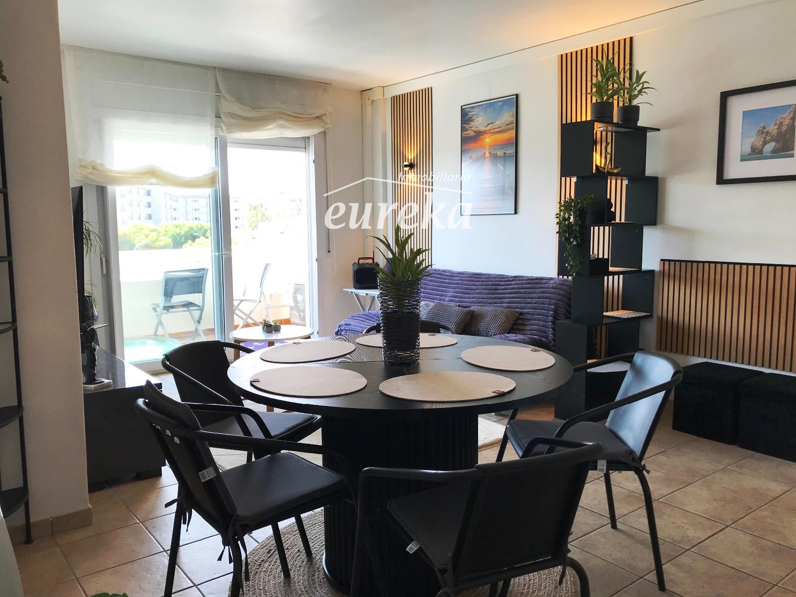 3-Zimmer-Wohnung mit Pool und privatem Parkplatz in Santa Margarita Roses