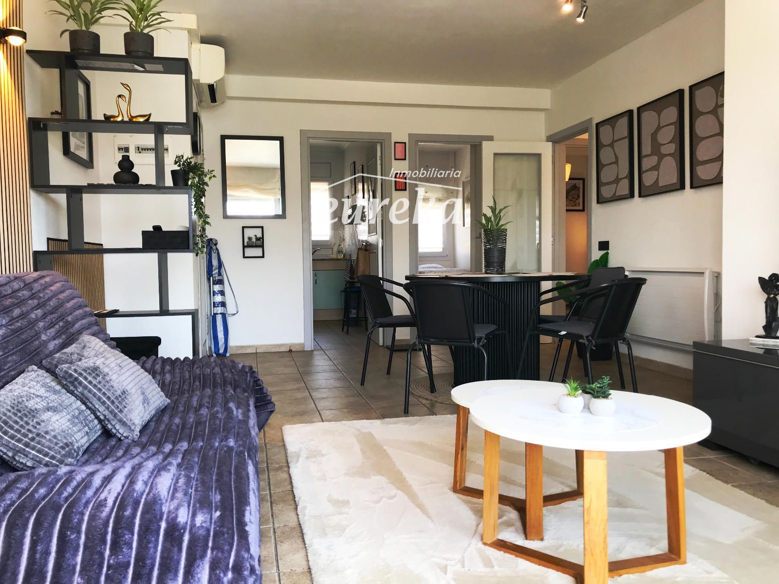 3-Zimmer-Wohnung mit Pool und privatem Parkplatz in Santa Margarita Roses