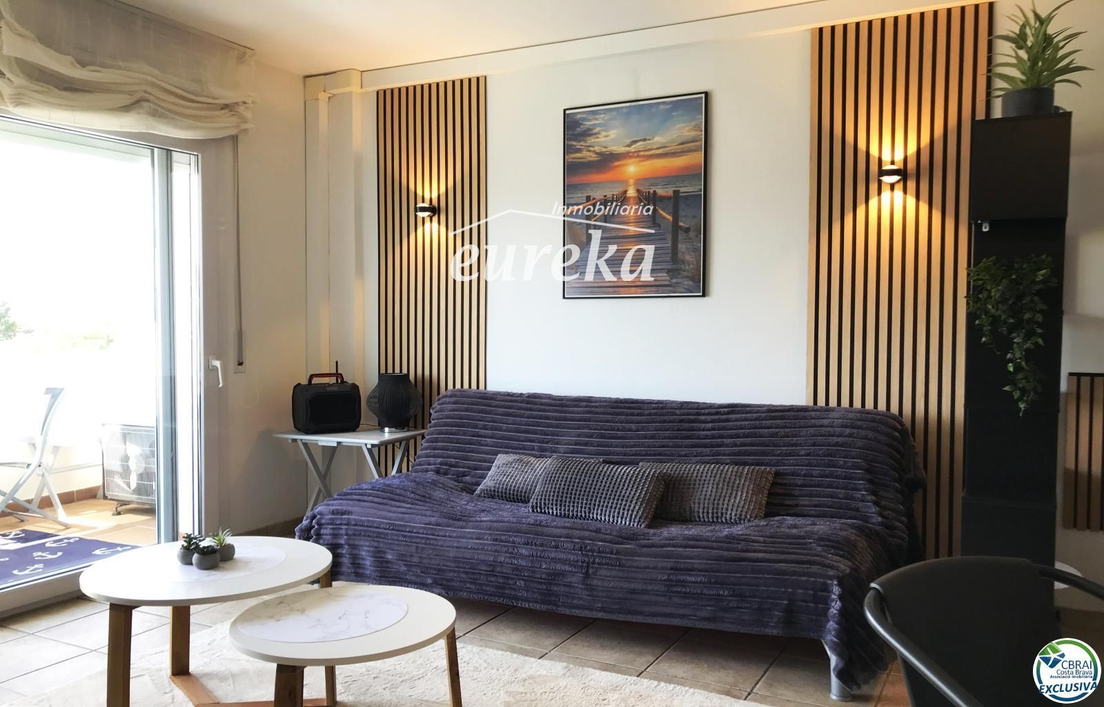 3-Zimmer-Wohnung mit Pool und privatem Parkplatz in Santa Margarita Roses